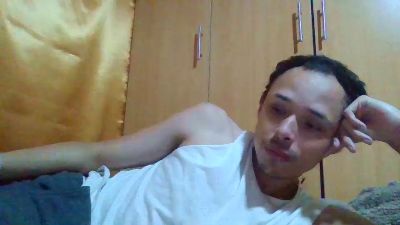 ren555 live cam on Cam4