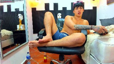ren_storm live cam on Cam4