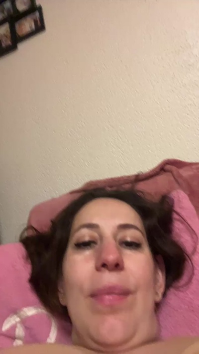 renattabigboobs live cam on Cam4