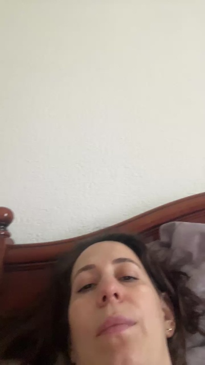 renattabigboobs live cam on Cam4