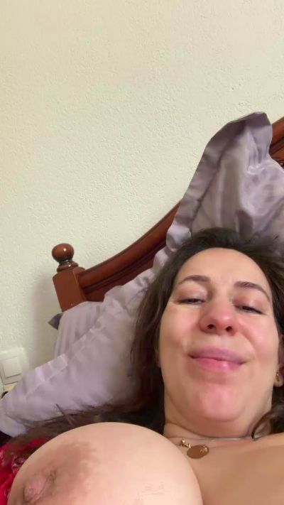 renattabigboobs live cam on Cam4