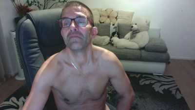 rene605 live cam on Cam4