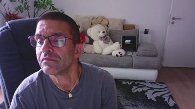 rene605 live cam on Cam4