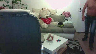 rene605 live cam on Cam4