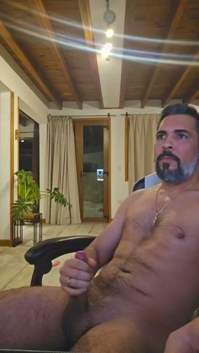 rey8706 live cam on Cam4