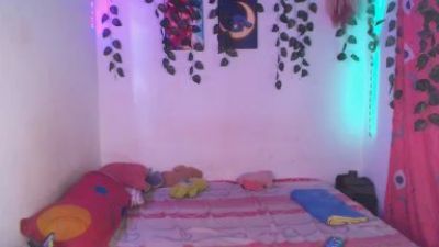 reychell_hot00 live cam on Cam4