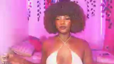reychell_hot00 live cam on Cam4