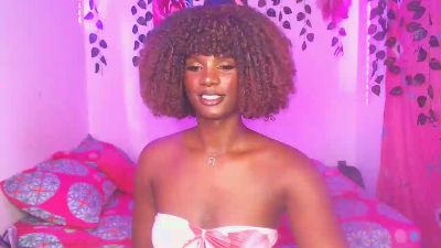 reychell_hot00 live cam on Cam4
