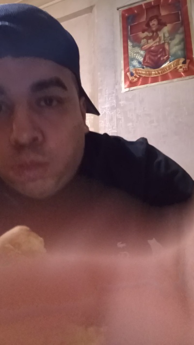 reyking18 live cam on Cam4