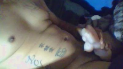 rhicardhoo31 live cam on Cam4