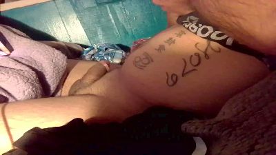 rhicardhoo31 live cam on Cam4