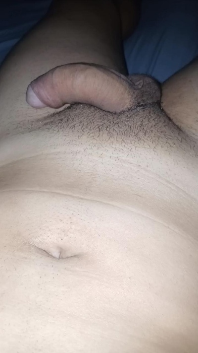 rianhotz00 live cam on Cam4