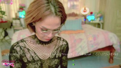 ribbinpink live cam on Cam4