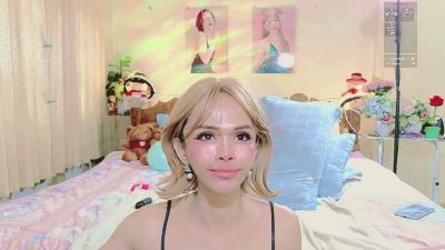 ribbinpink live cam on Cam4