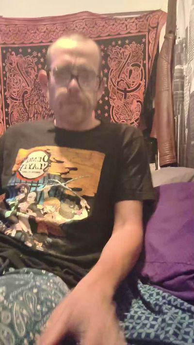 rican33 live cam on Cam4