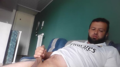 richar_vena live cam on Cam4
