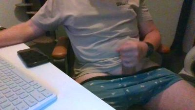 richard9718 live cam on Cam4