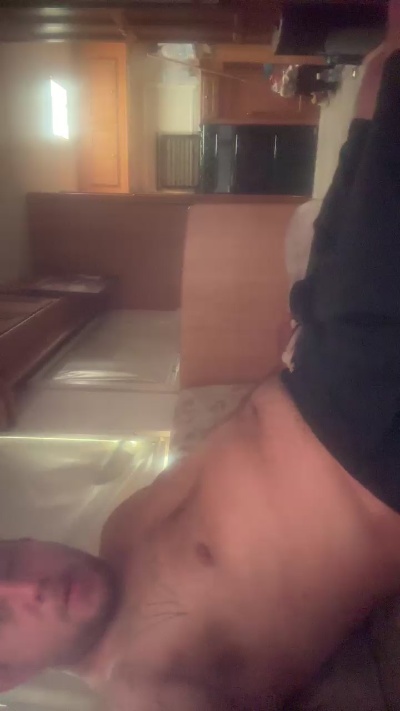richardbryn2024 live cam on Cam4