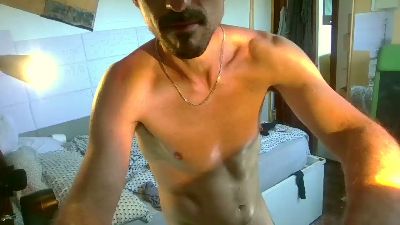 rik_1 live cam on Cam4