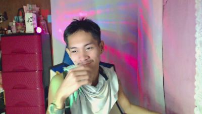riks_tyler live cam on Cam4