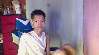 riks_tyler live cam on Cam4