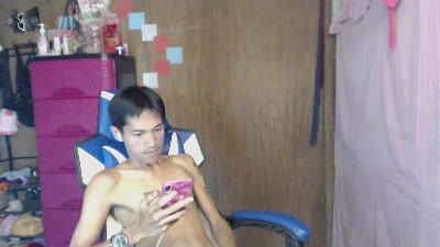 riks_tyler live cam on Cam4
