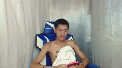 riks_tyler live cam on Cam4