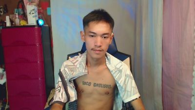 riks_tyler live cam on Cam4
