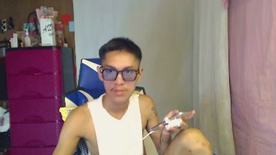 riks_tyler live cam on Cam4