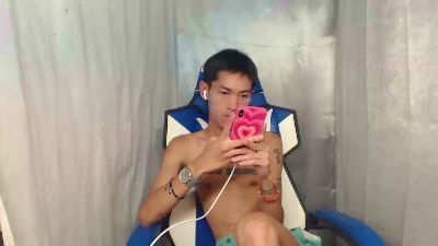 riks_tyler live cam on Cam4