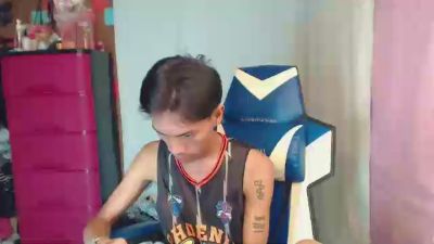 riks_tyler live cam on Cam4