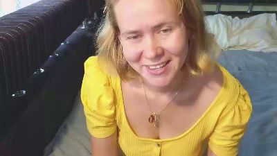 riley_roo_ live cam on Cam4