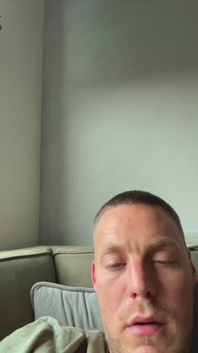 rippy1 live cam on Cam4