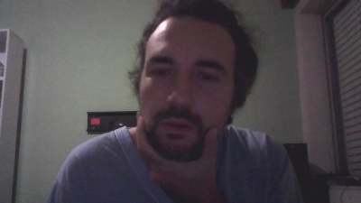 riqueloreto live cam on Cam4