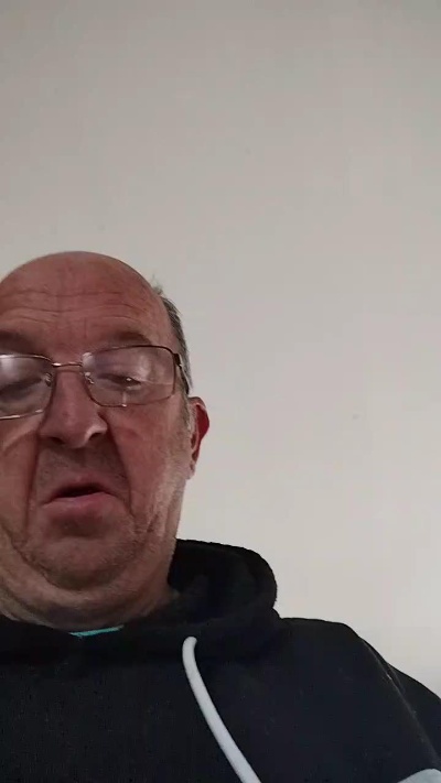 riri76560 live cam on Cam4