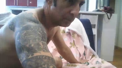 ritonledjnalia live cam on Cam4