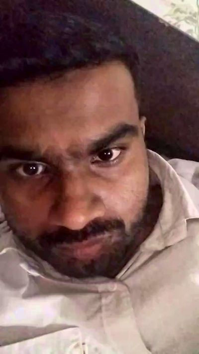 riyaz234 live cam on Cam4
