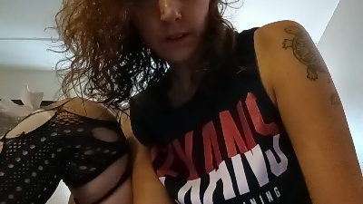rizzarabbit live cam on Cam4
