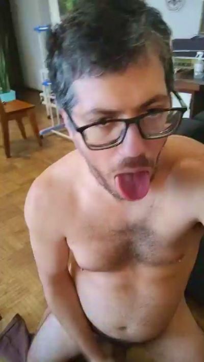 ro251 live cam on Cam4