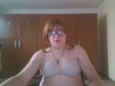 ro385 live cam on Cam4