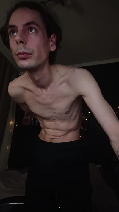 rob_hill 来自 爱沙尼亚 的 男性 直播摄像头