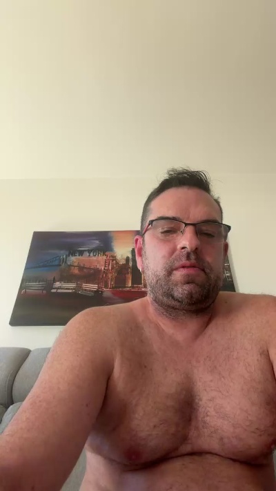 robber7997 live cam on Cam4