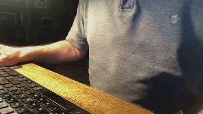 robbie3 live cam on Cam4