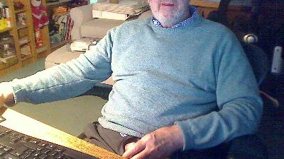 robbie3 live cam on Cam4