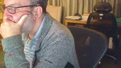 robbie3 live cam on Cam4