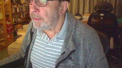 robbie3 live cam on Cam4