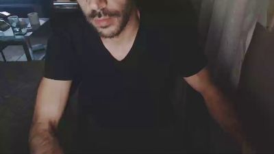 robert225 live cam on Cam4