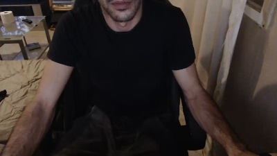 robert225 live cam on Cam4