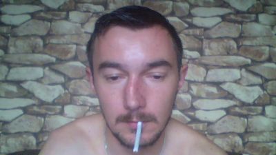 robert9995 live cam on Cam4