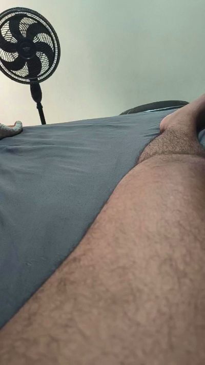 robertom5 live cam on Cam4